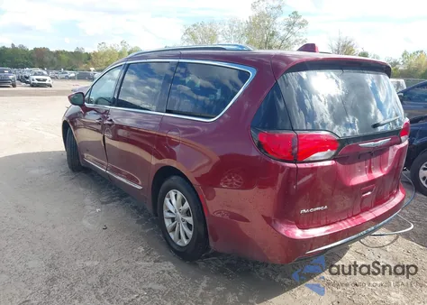 2018 Chrysler Pacifica Touring L Plus z USA, uszkodzony, nr VIN 2C4RC1EG6JR353750